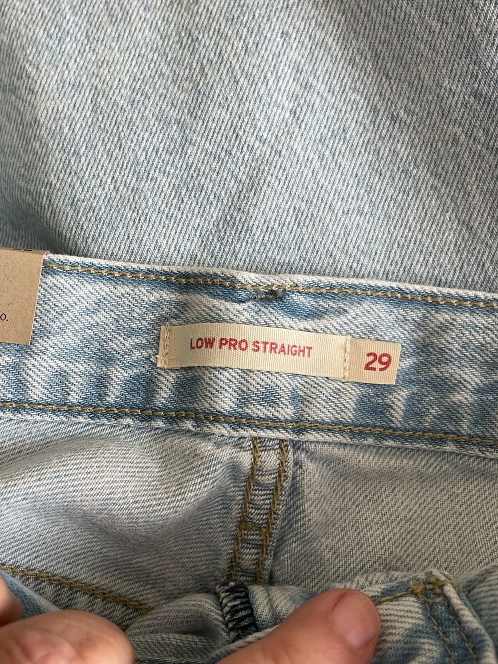 LEVIS LOW PRO STRAIGHT LEG RELAXED FIT JEANS SIZ 29" X 30" -LIGHT BLUE- NWT - Picture 6 of 7
